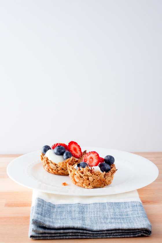 granola cups hero--3