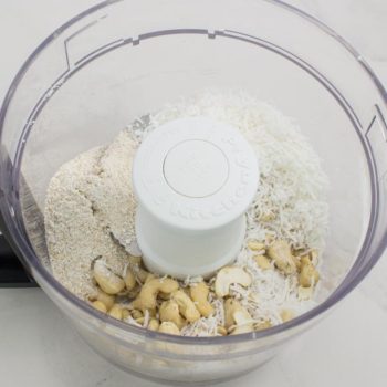 food processor with cashews