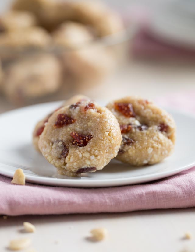 Strawberry Short Cake Bites - Web ready Hero